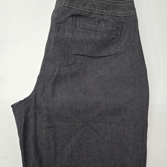 Bandolino Pants Womens 6 Gray  Capri  Pockets Casual Flat Front - Picture 5 of 6